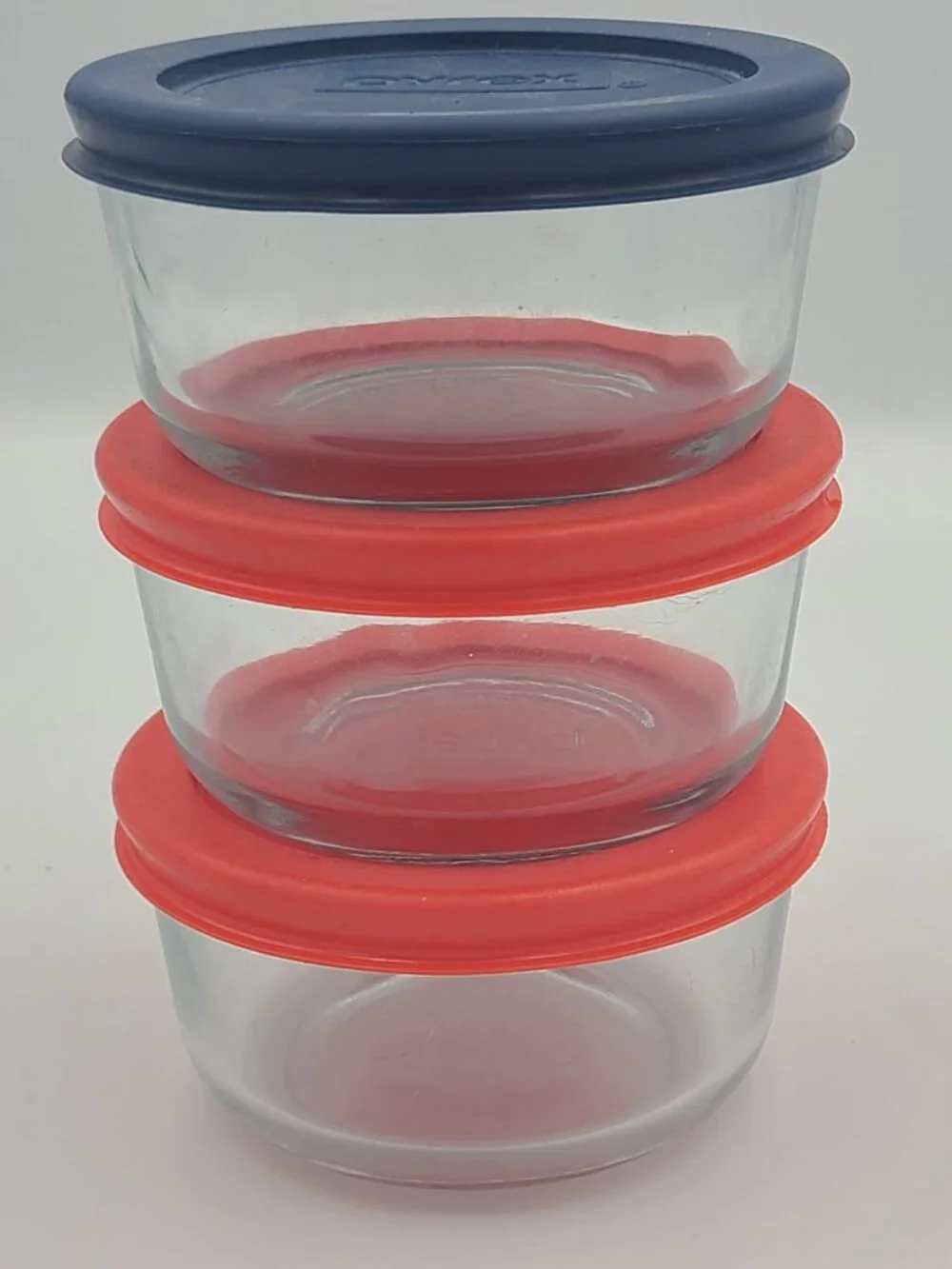 Pyrex bowls are